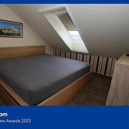 Blonde River Apartman Soter Szeged Eksteriør billede