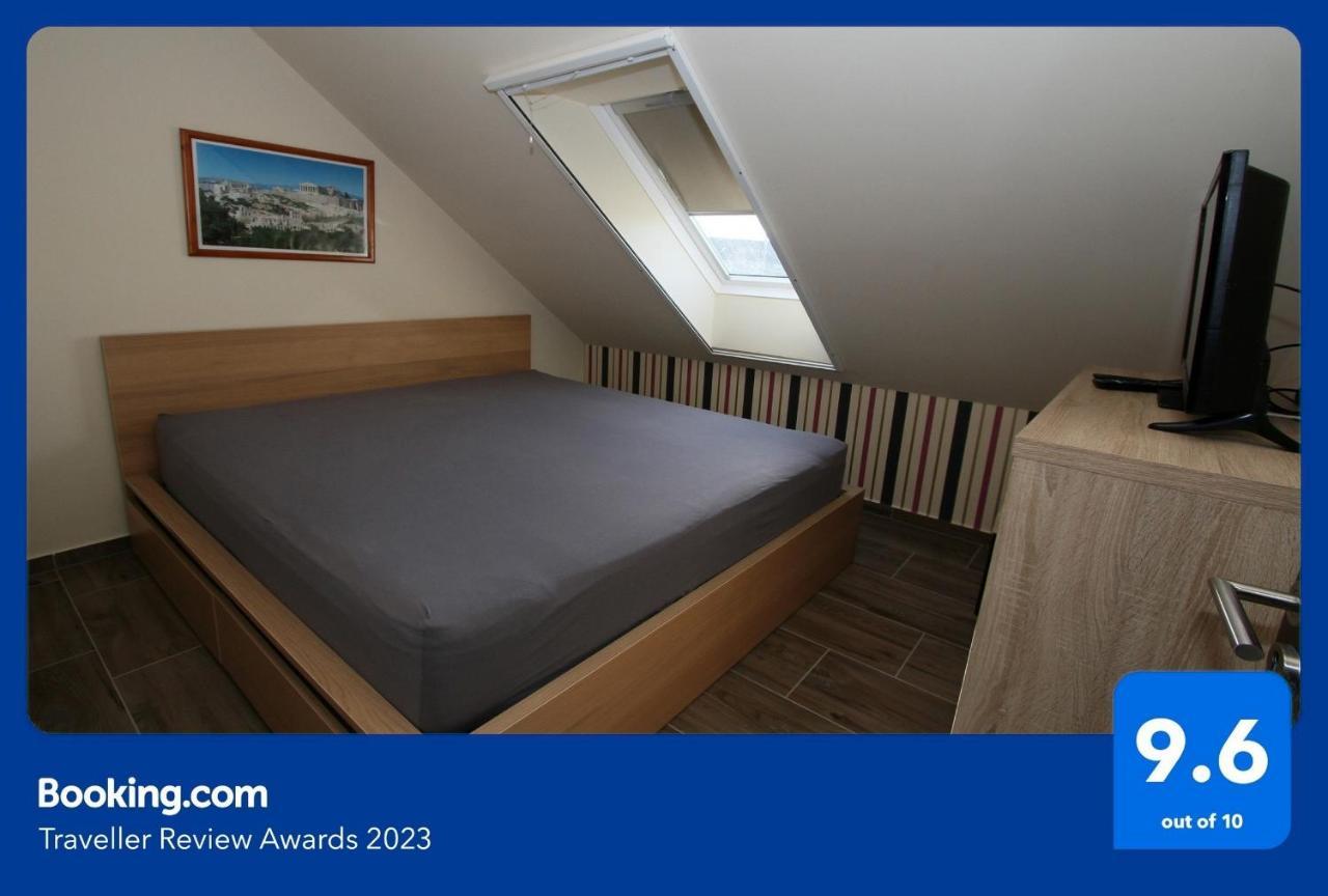 Blonde River Apartman Soter Szeged Eksteriør billede